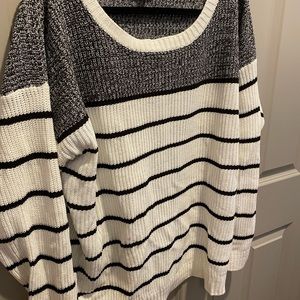 Lularoe Mariah white black grey striped sweater plus size 3x like new no flaws